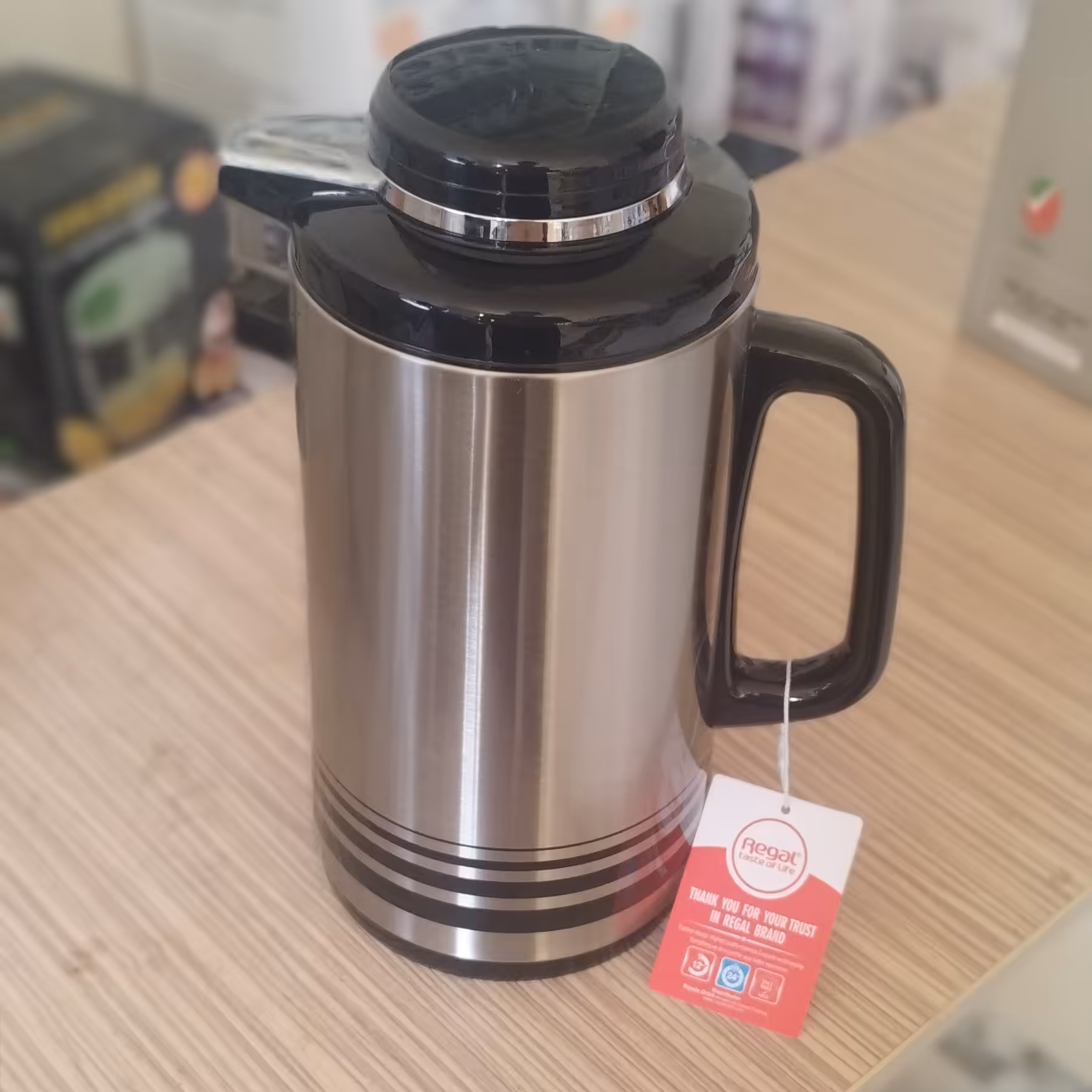 فلاکس رگال( Regal) 1 لیتری ، ( ارسال رایگان)