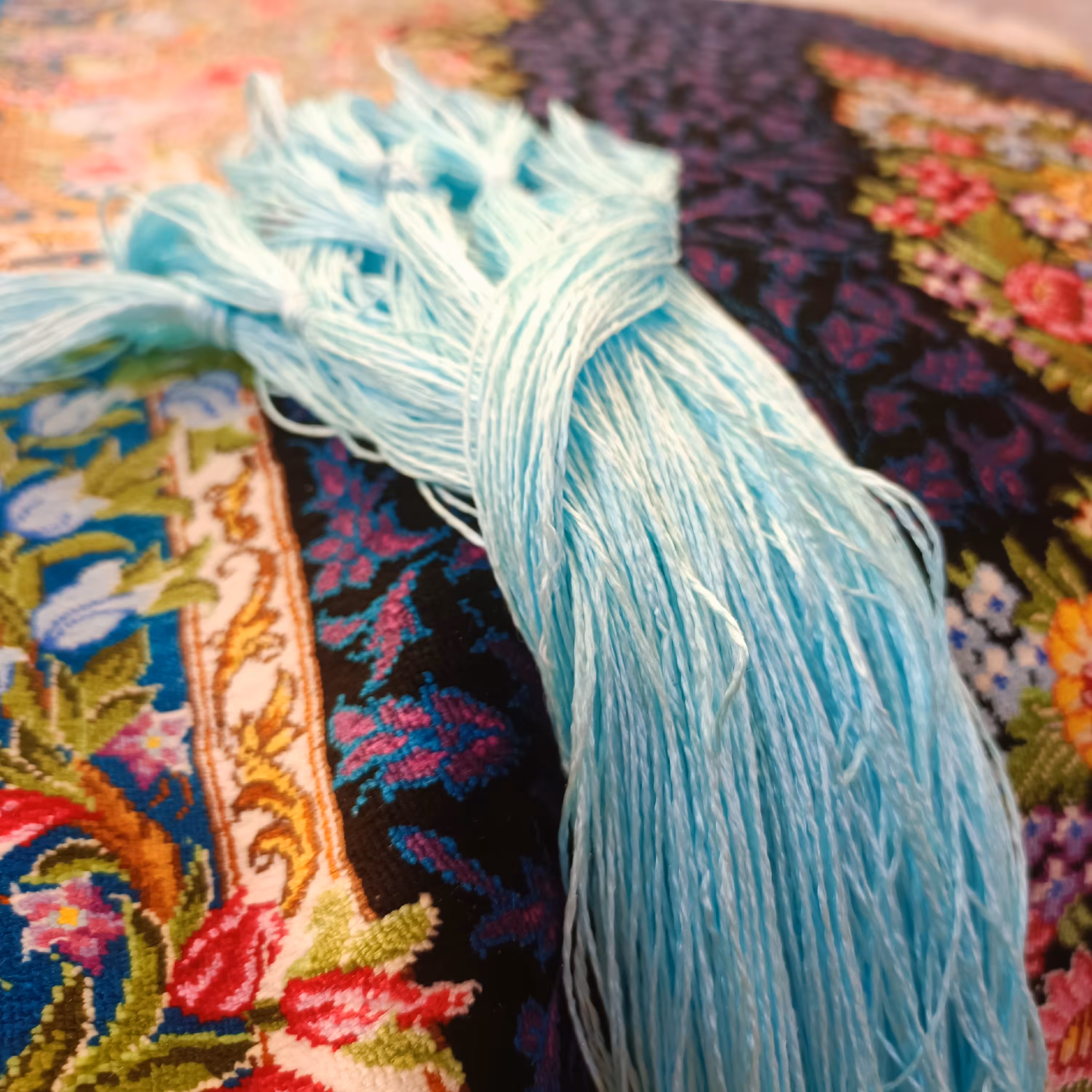 نخ طبیعی ابریشم 24عدد نخی