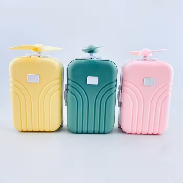 
مینی فن و آیینه ال ای دی دار طرح چمدان 