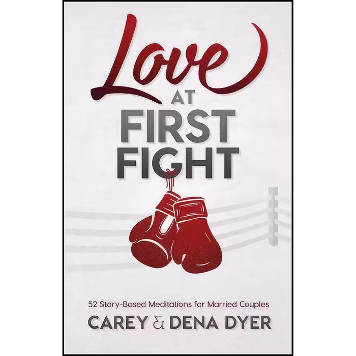 کتاب زبان اصلی Love at First Fight اثر Dena Dyer and Carey Dyer