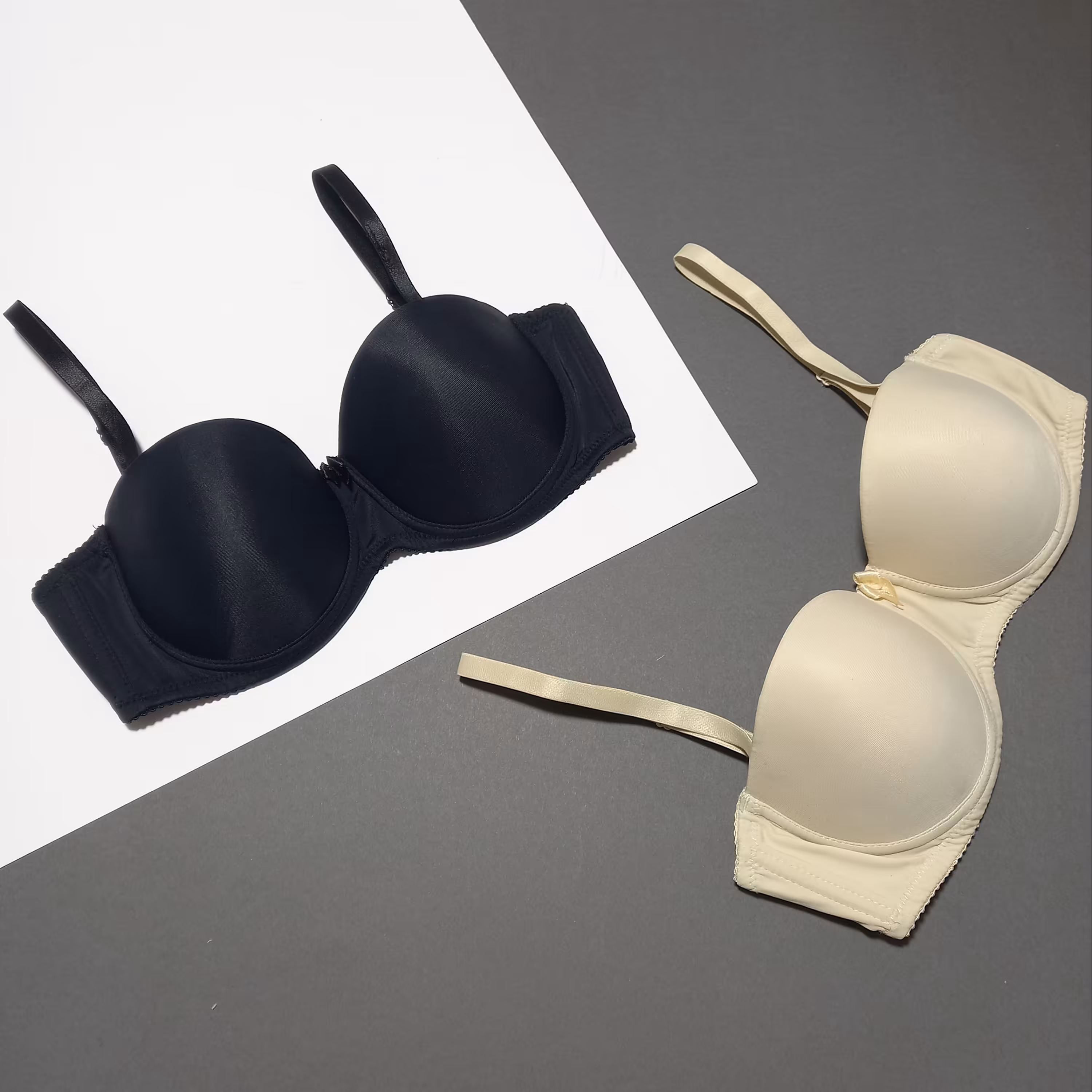 سوتین دکلته