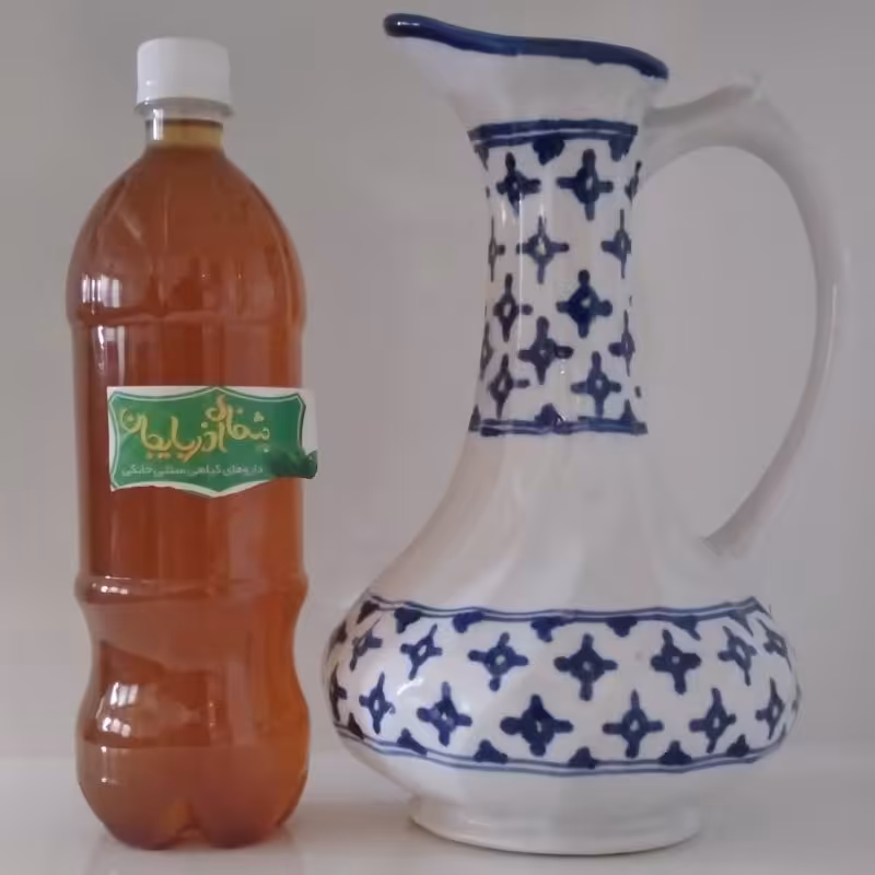 روغن نعناع نیم لیتری تهیه شده به صورت بنماری از خود گیاه فاقد هرگونه رنگ و اسانس