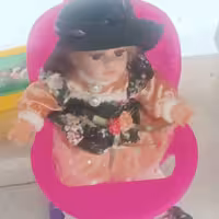 کالسکه وعروسک اسباب بازی