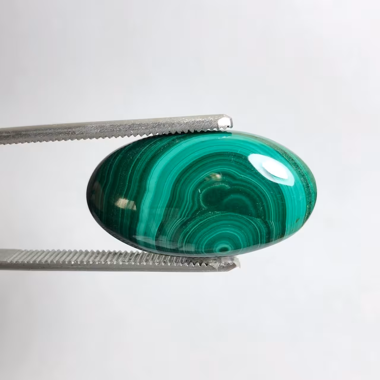 نگین بیضی مالاکیت طبیعی سبزرنگ 240559