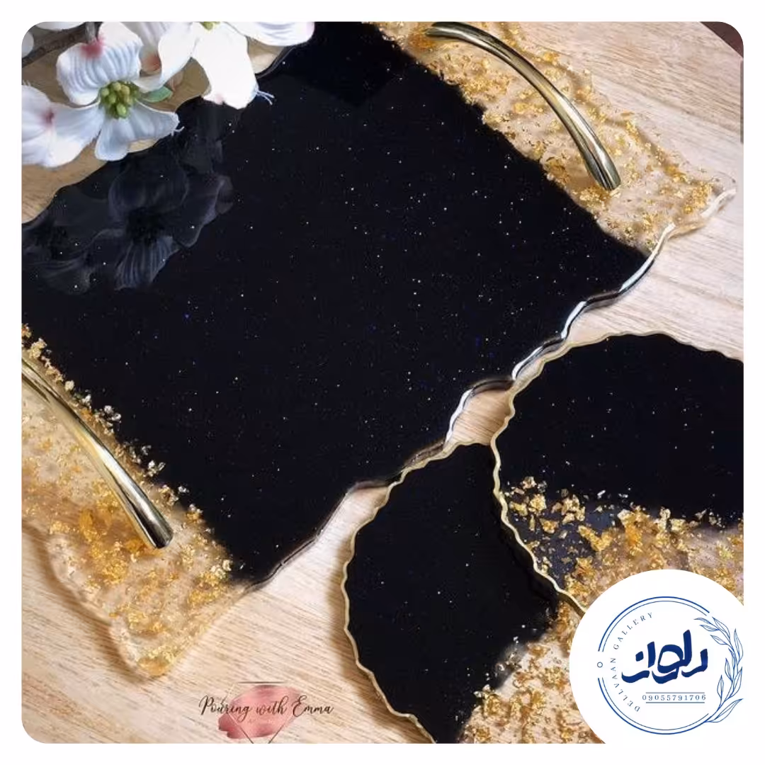 سینی رزینی طلایی  مشکی  همراه پایه