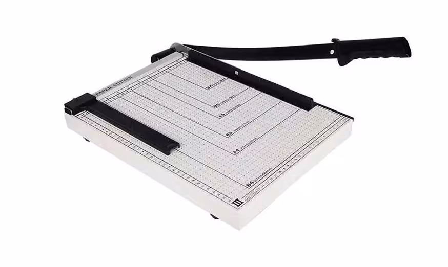 کاتر کاغذ A4