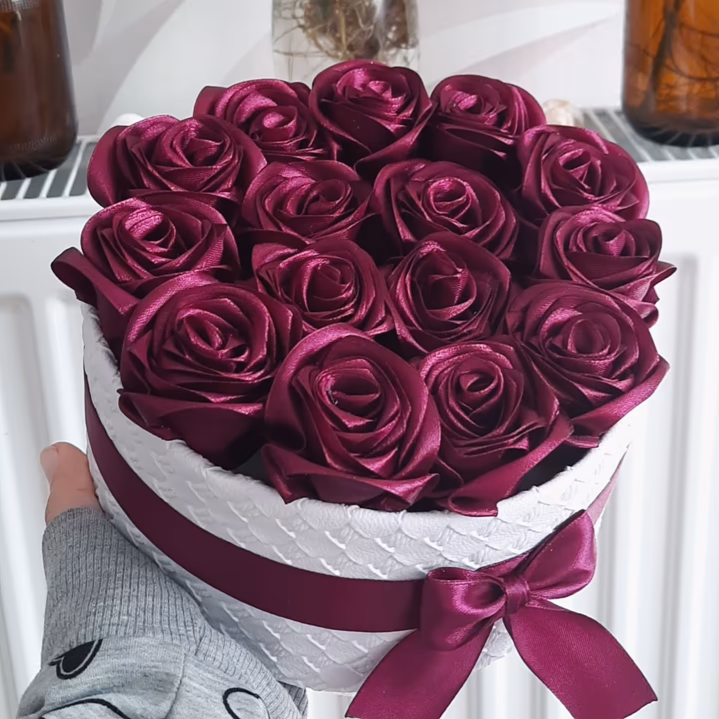 باکس گل رز روبانی بنفش