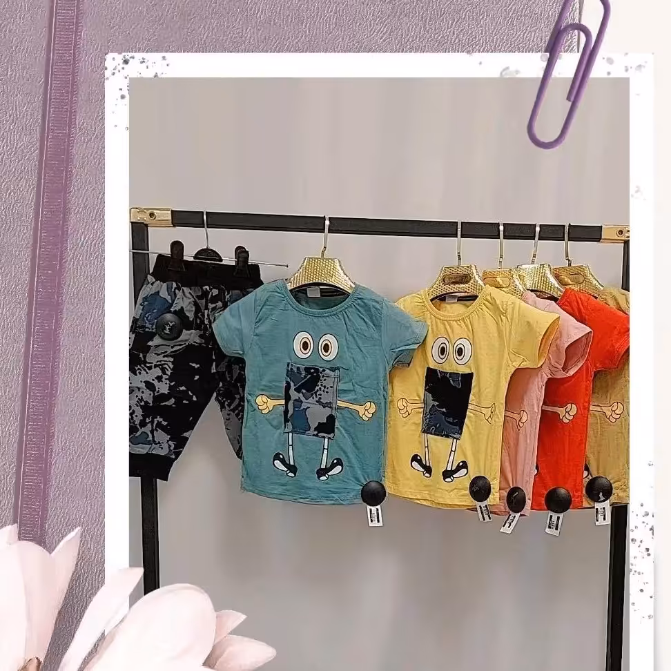 لباس  های بچگانه در  سایز و رنگ بندی مختلف با بهترین کیفیت  پارچه  