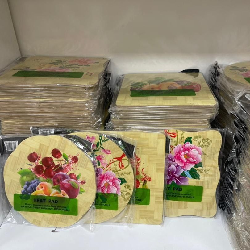 زیر قابلمه ایی تمام چوب طرح دار