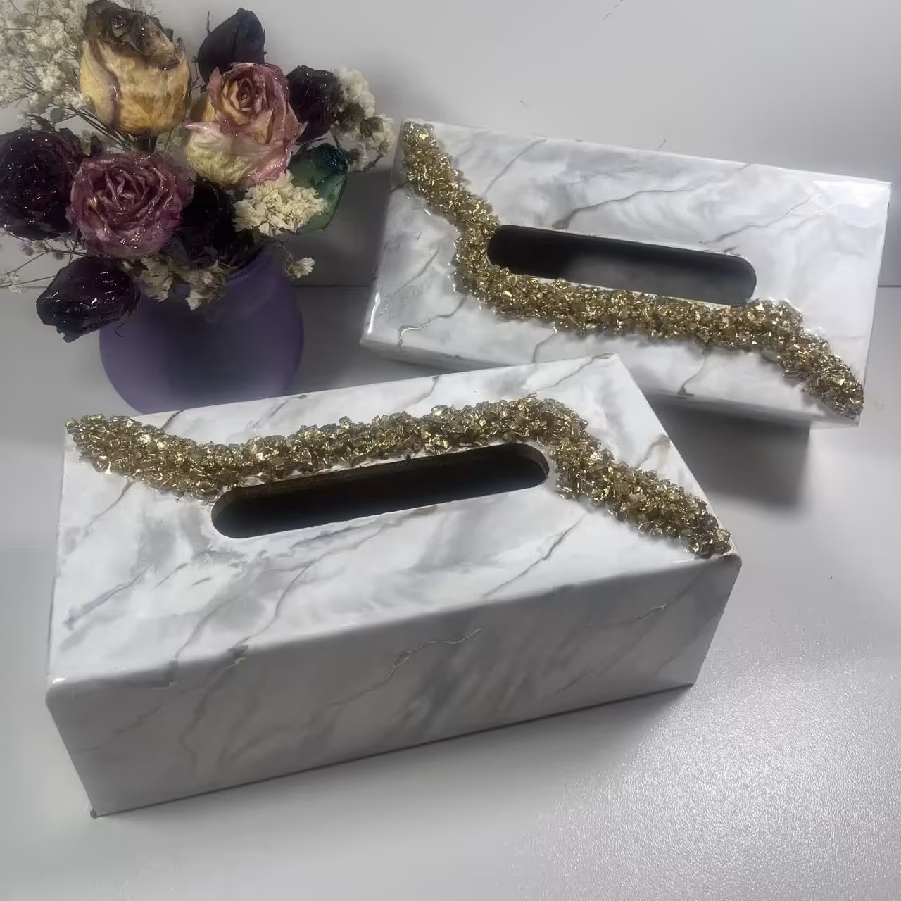 جعبه دستمال کاغذی چوب و رزین پنج وجه رویی رزین کار شده 