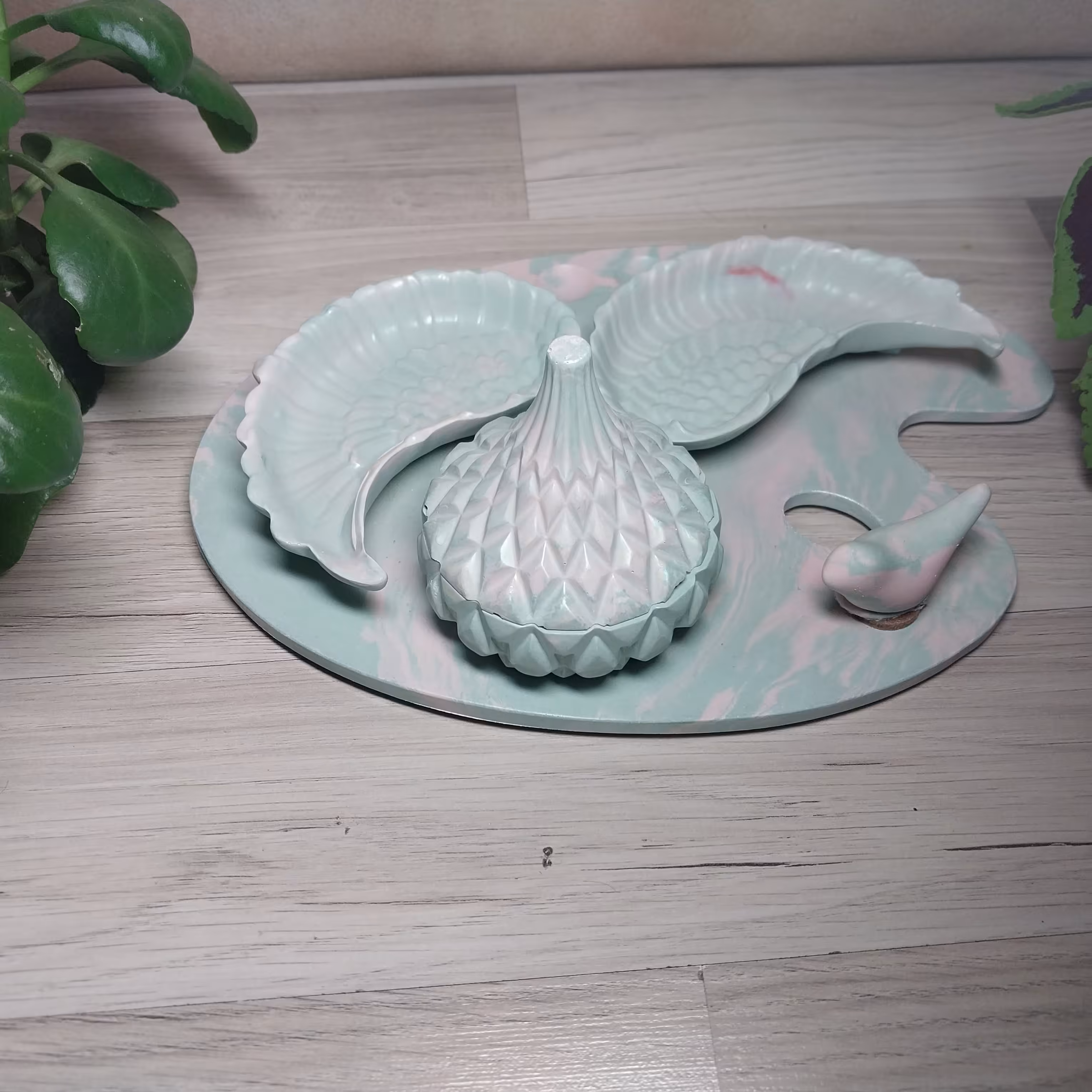 ست سنگ مصنوعی 5 تکه سبز صورتی شامل پالت  بال  پرنده  و قندان