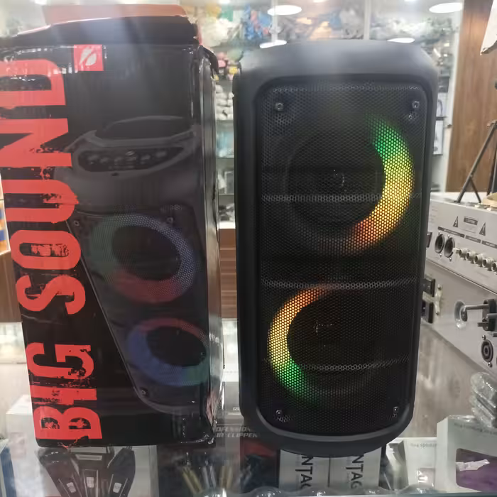 اسپیکر حرفه ای شارژی دیجی دار (رقص نور )