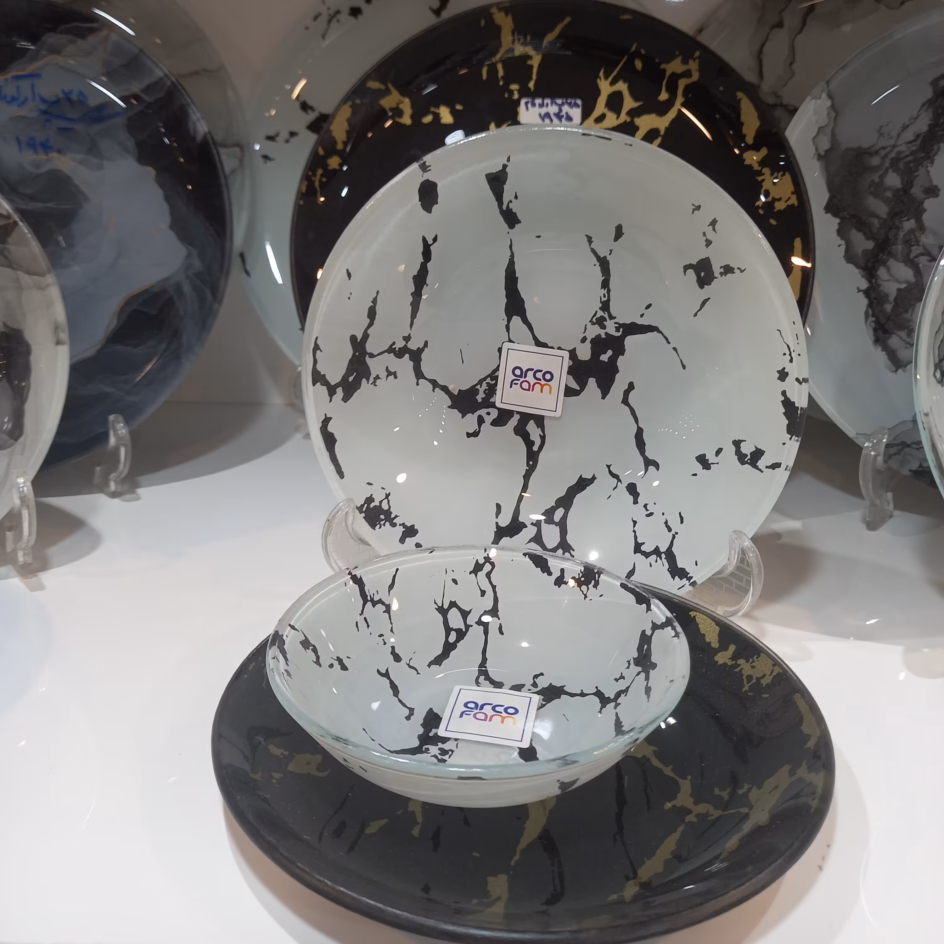 سرویس غذا خوری آرکوفام 25 پارچ طرح مشکی