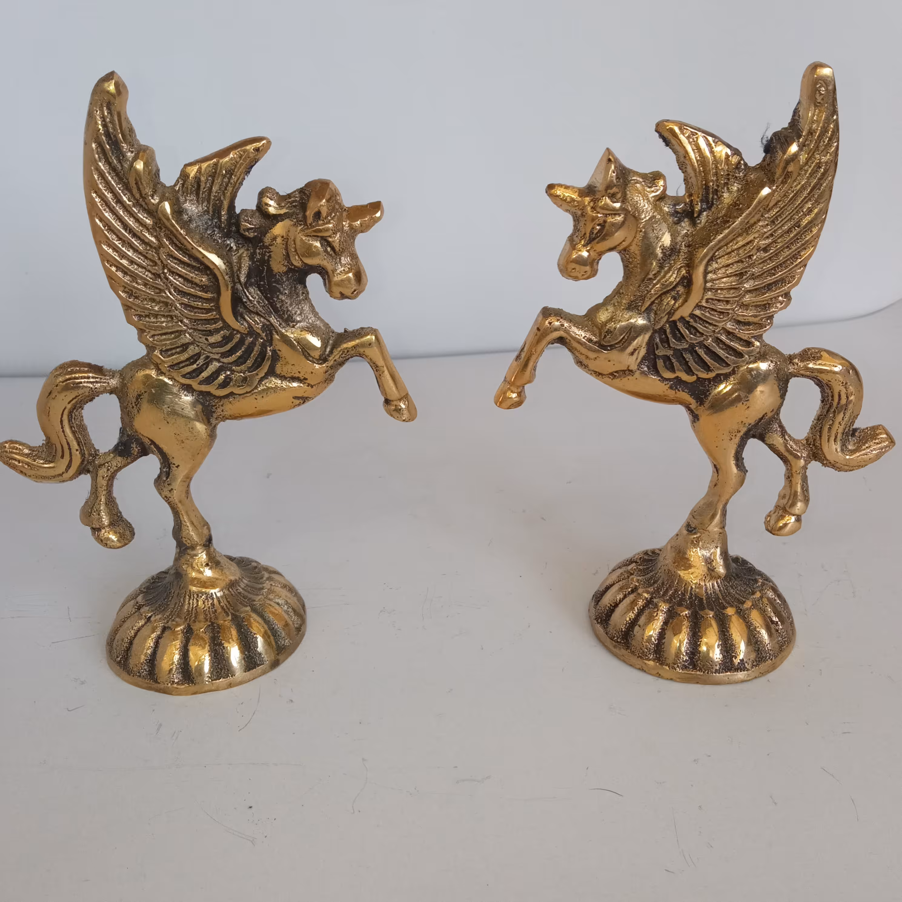 دکوری اسب بال دار برنز