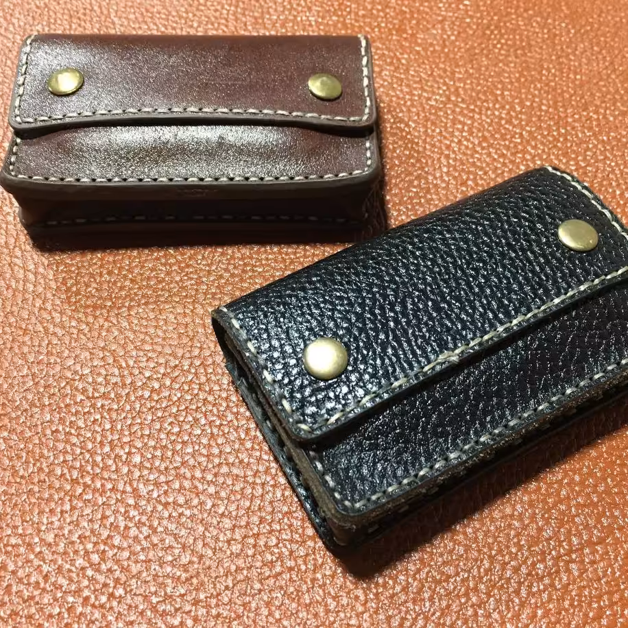 کیف کارت چرمی طرح دیپلمات