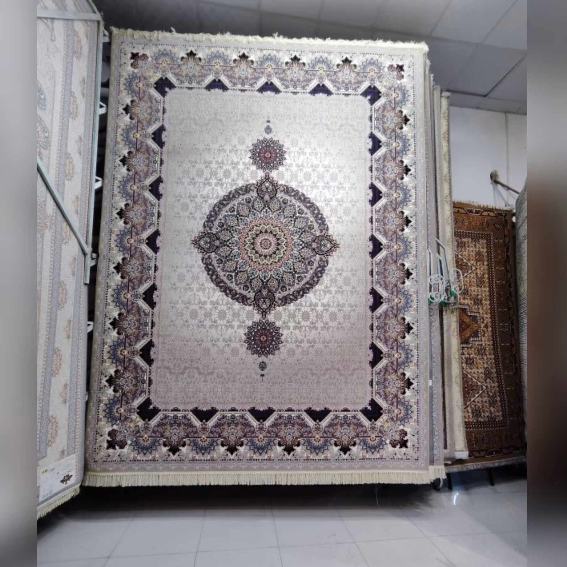 فرش محشر700شانه