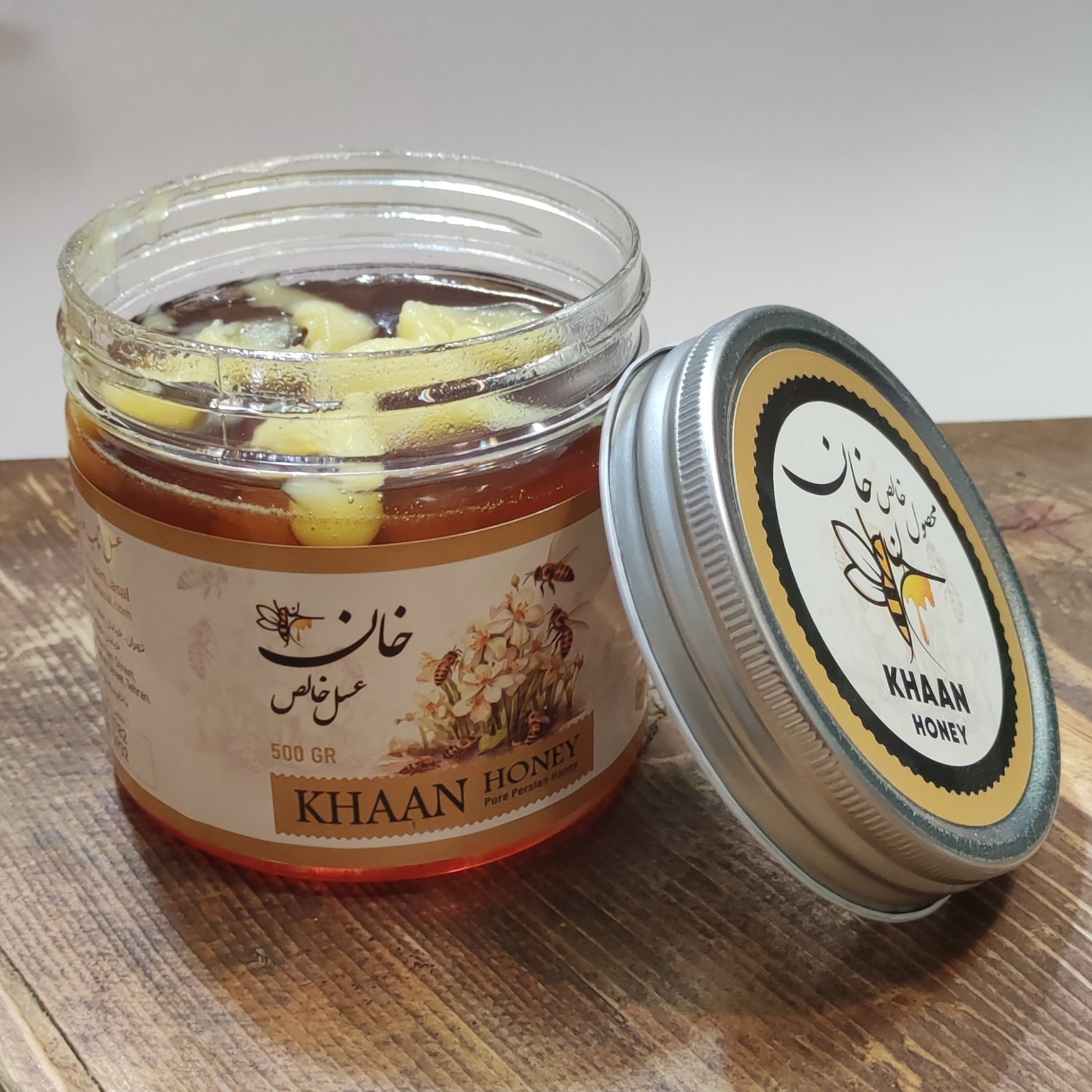 10 گرم ژل رویال مخلوط در نیم کیلو عسل آویشن ناب
