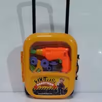 ابزار چمدونی با کلی لوازم و تجهیزات و کلی پیچ و مهره 