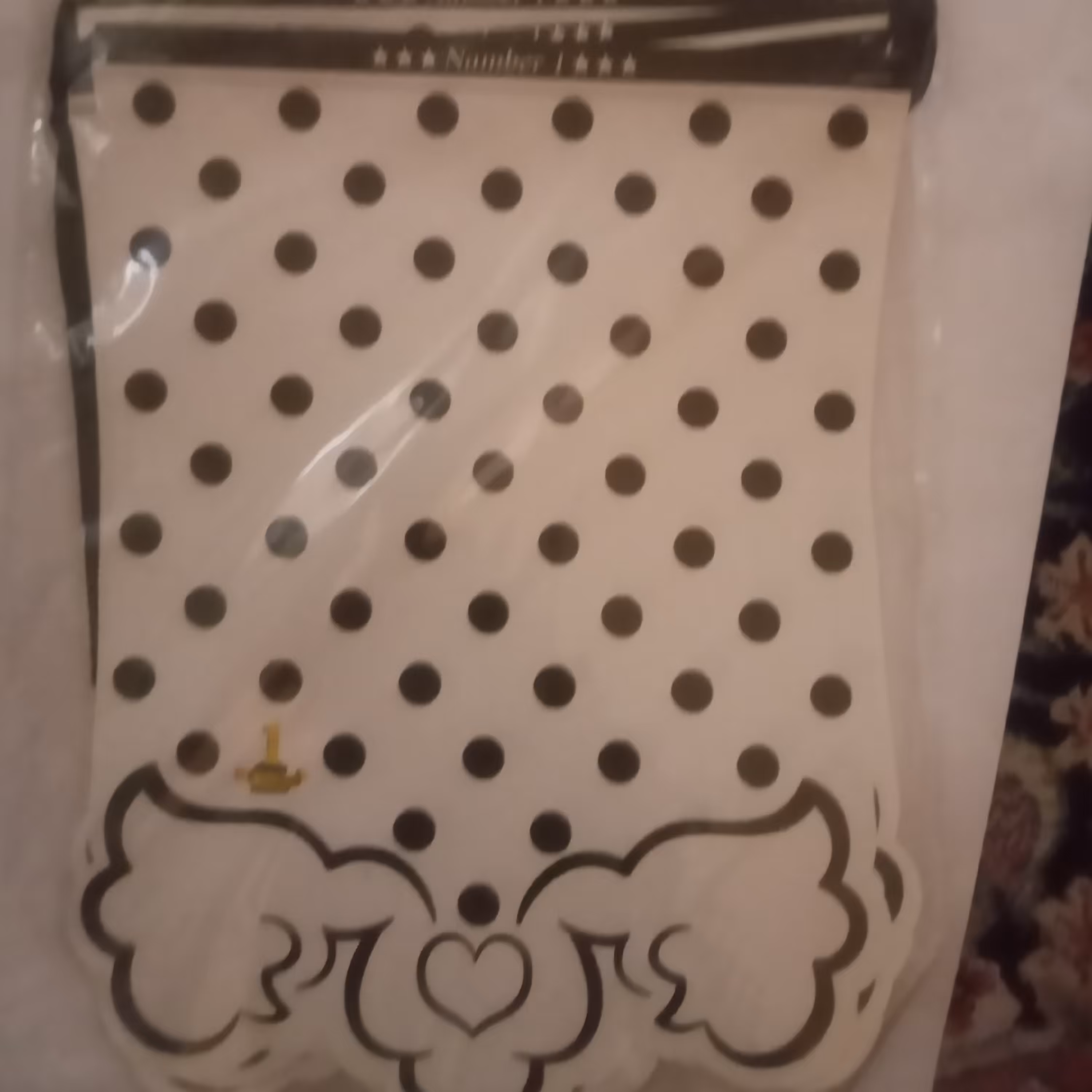 ریسه  تولد  مدل  خالدار  سفید ومشکی 