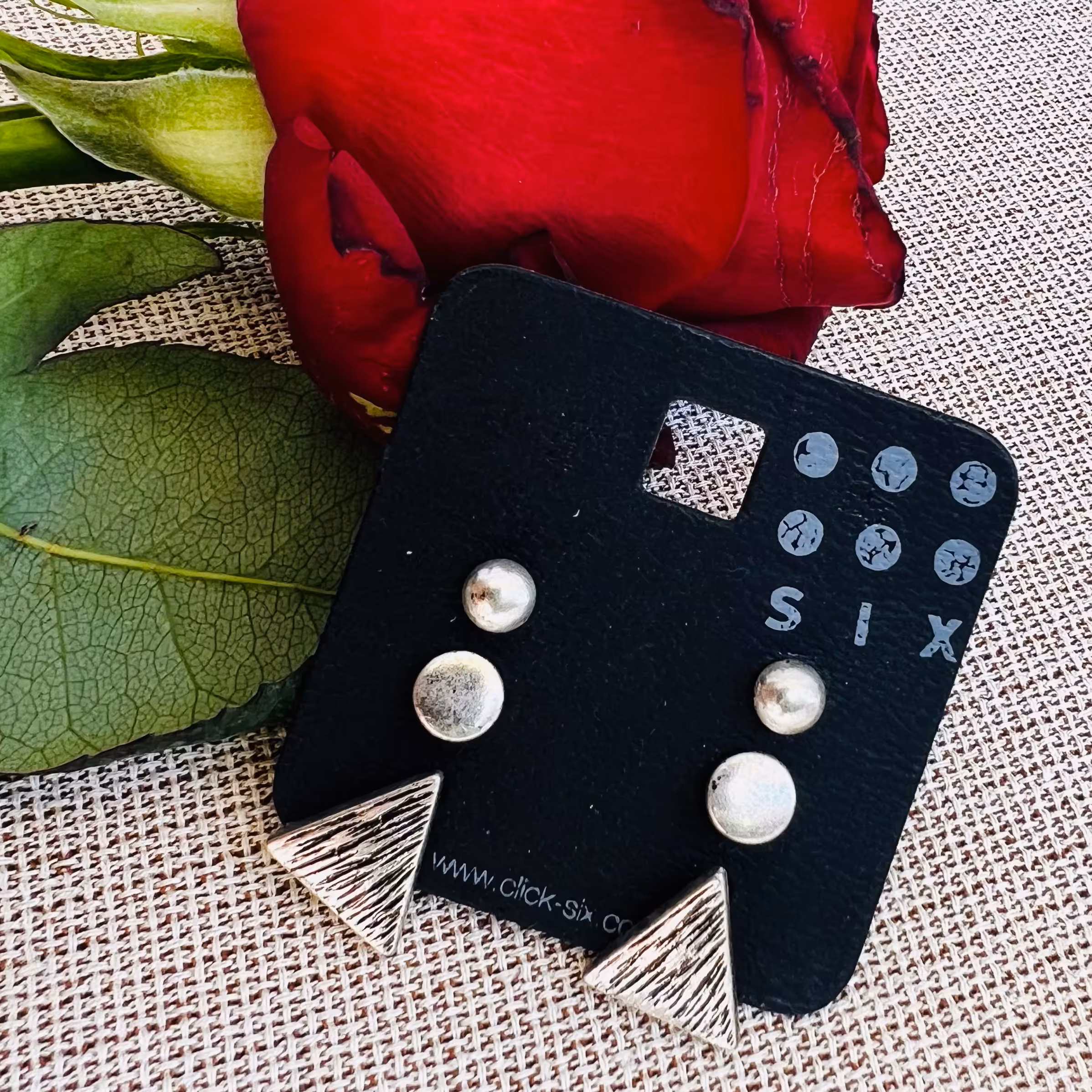 پک سه عددی گوشواره نقره ای مثلث و دایره