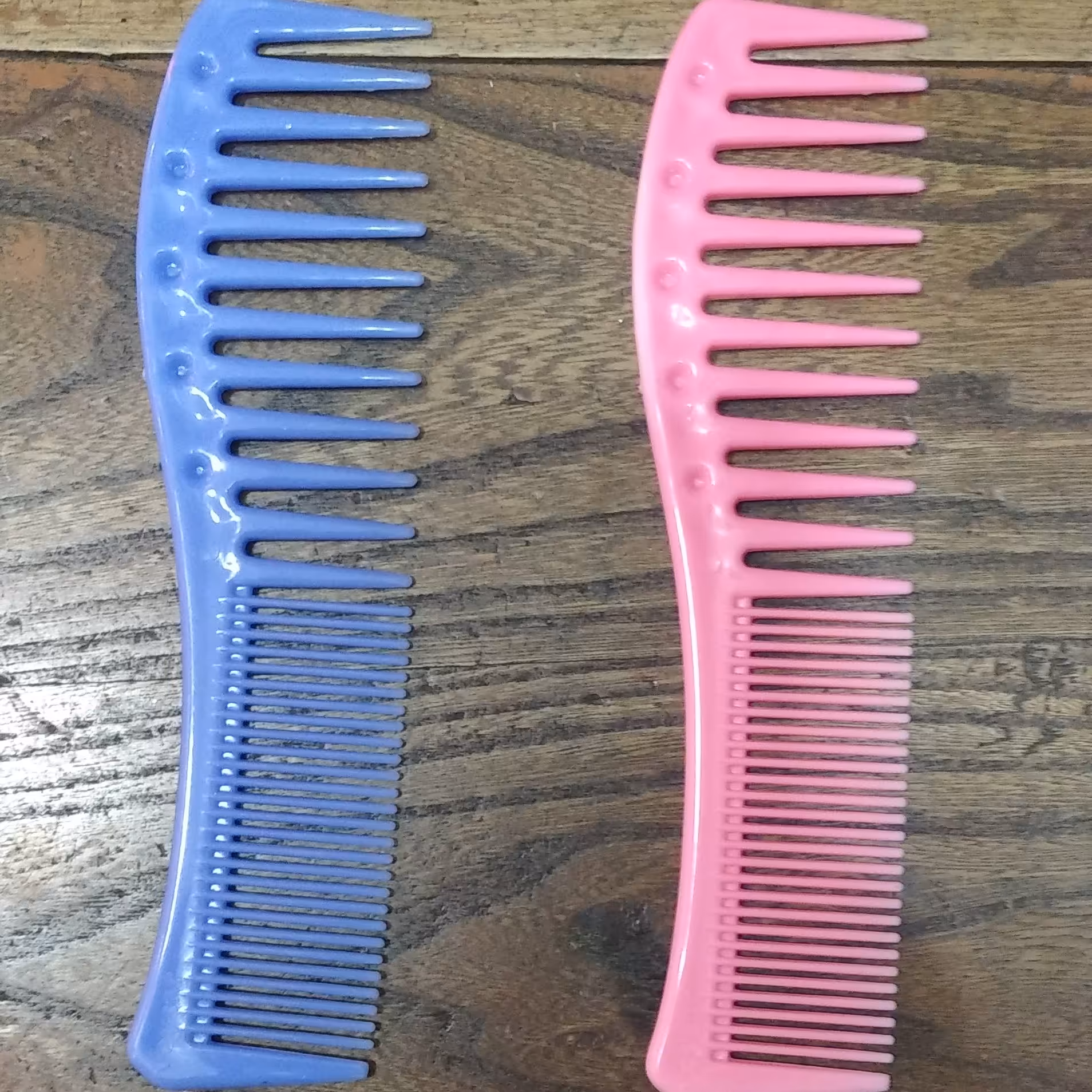 شانه ی ریز و درشت باهم 1عدد