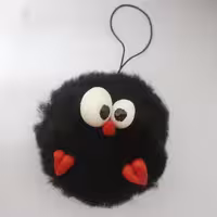 عروسک آویز تزیینی موبایل و کیف پشمالو .پوم پوم سیاه حدودا 7سانت.