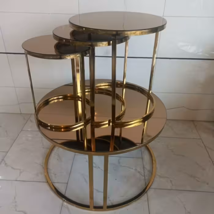 میز جلو مبلی   به همراه میز عسلی روی شیشه ای دارای ضمانت و رنگ ثابت