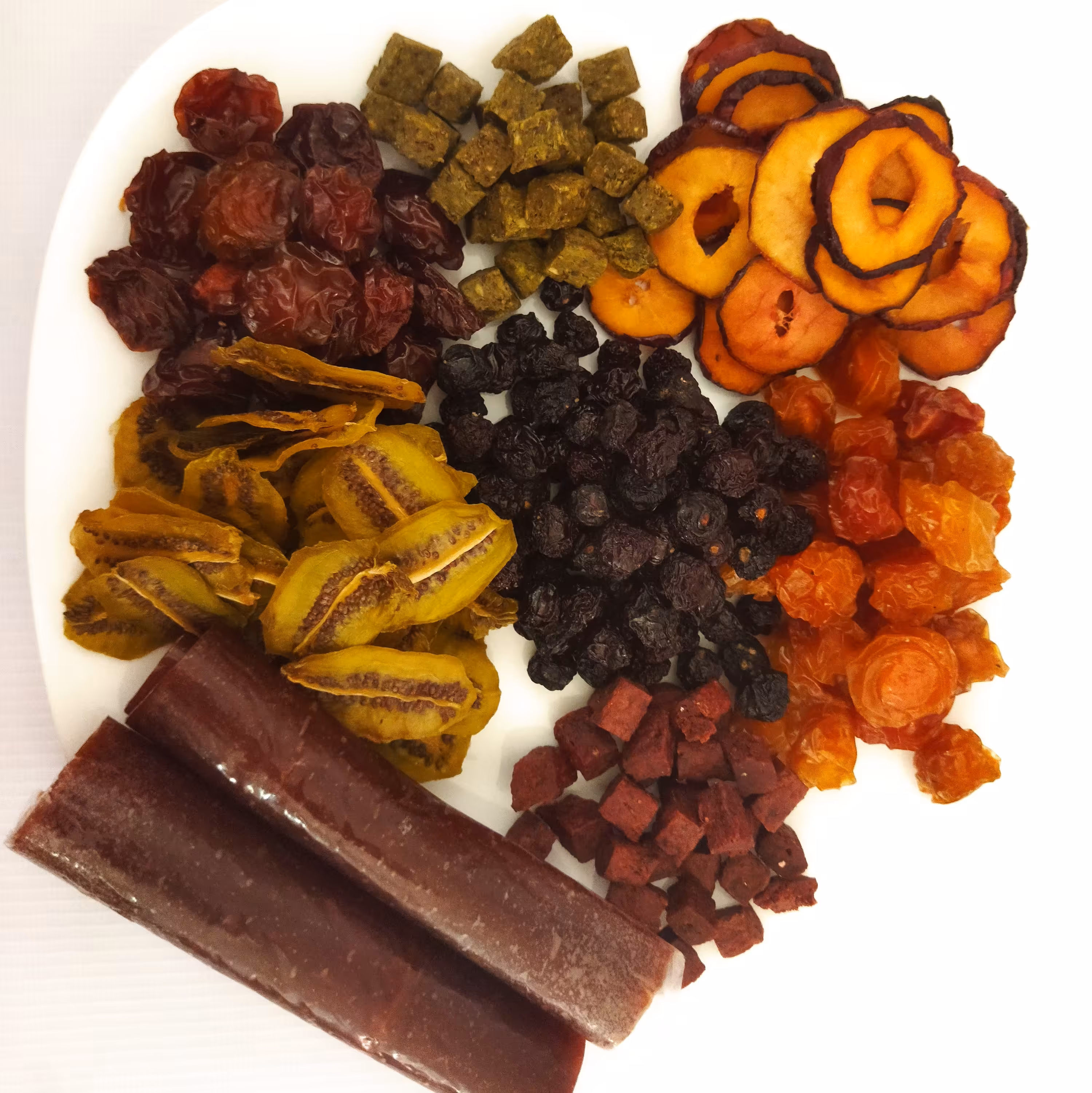 مخلوط میوه خشک  ترش 600 گرمی 