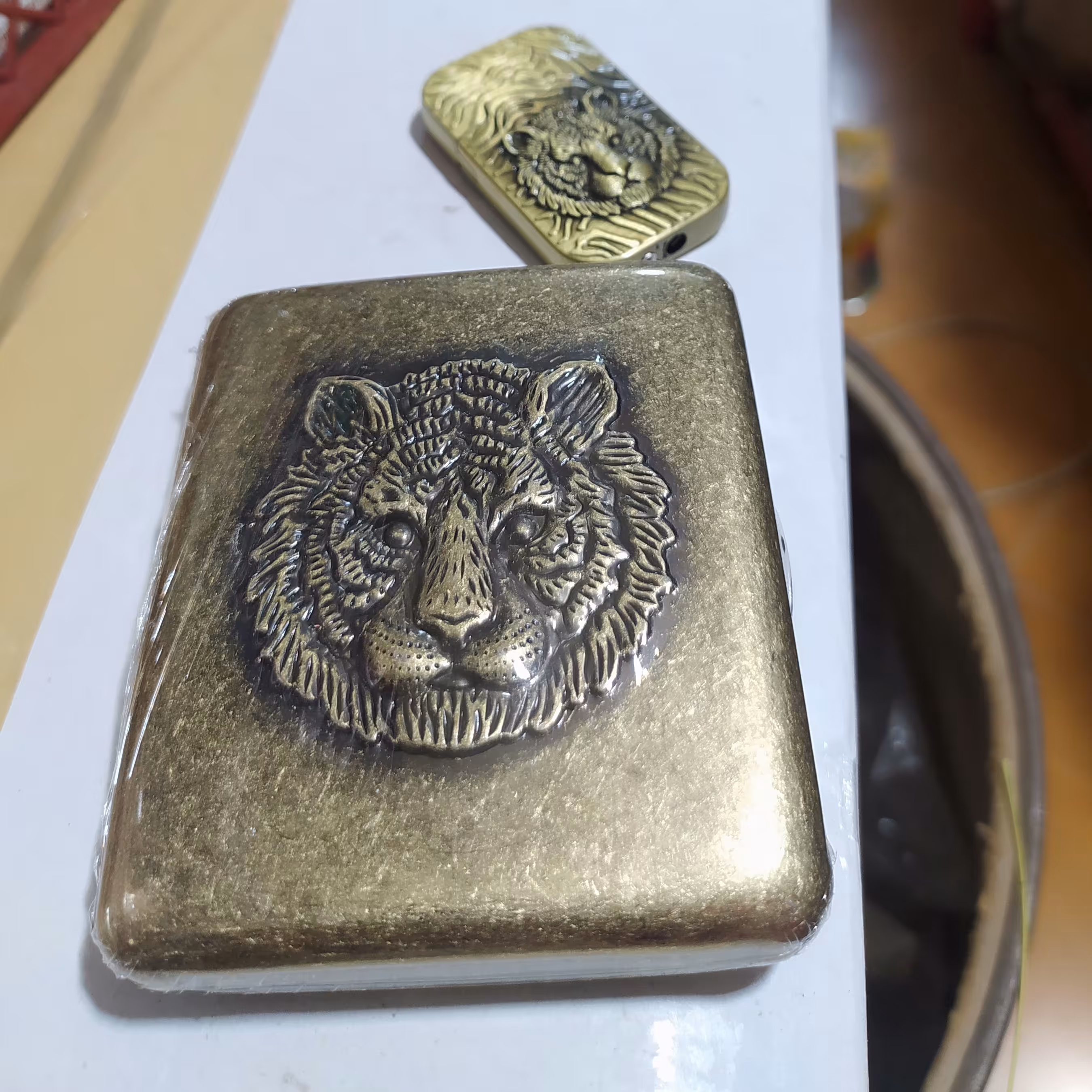 ست فندک و جعبه سیگار فلزی