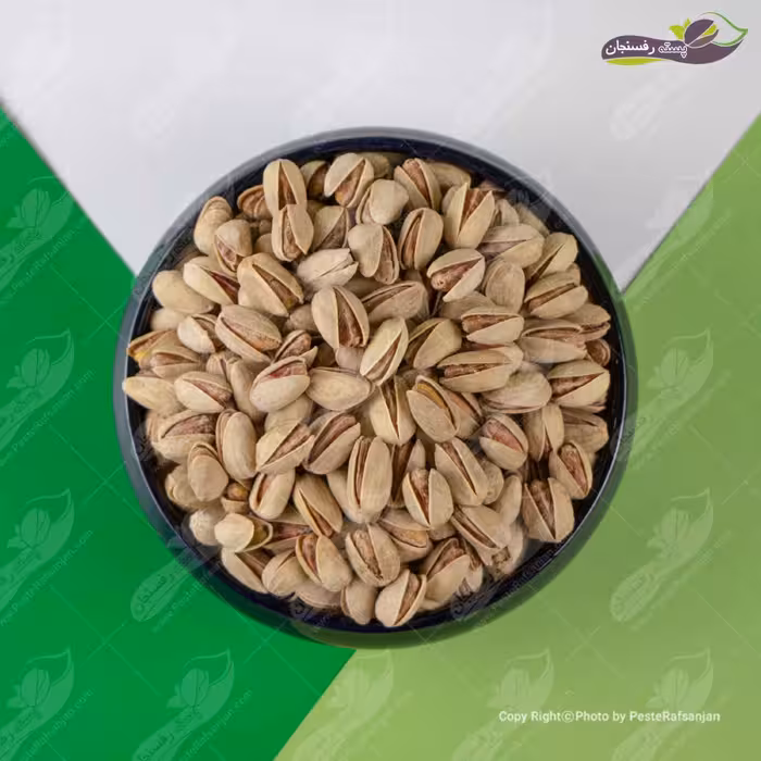 پسته اکبری طعم پودر سیر ( یک کیلویی)