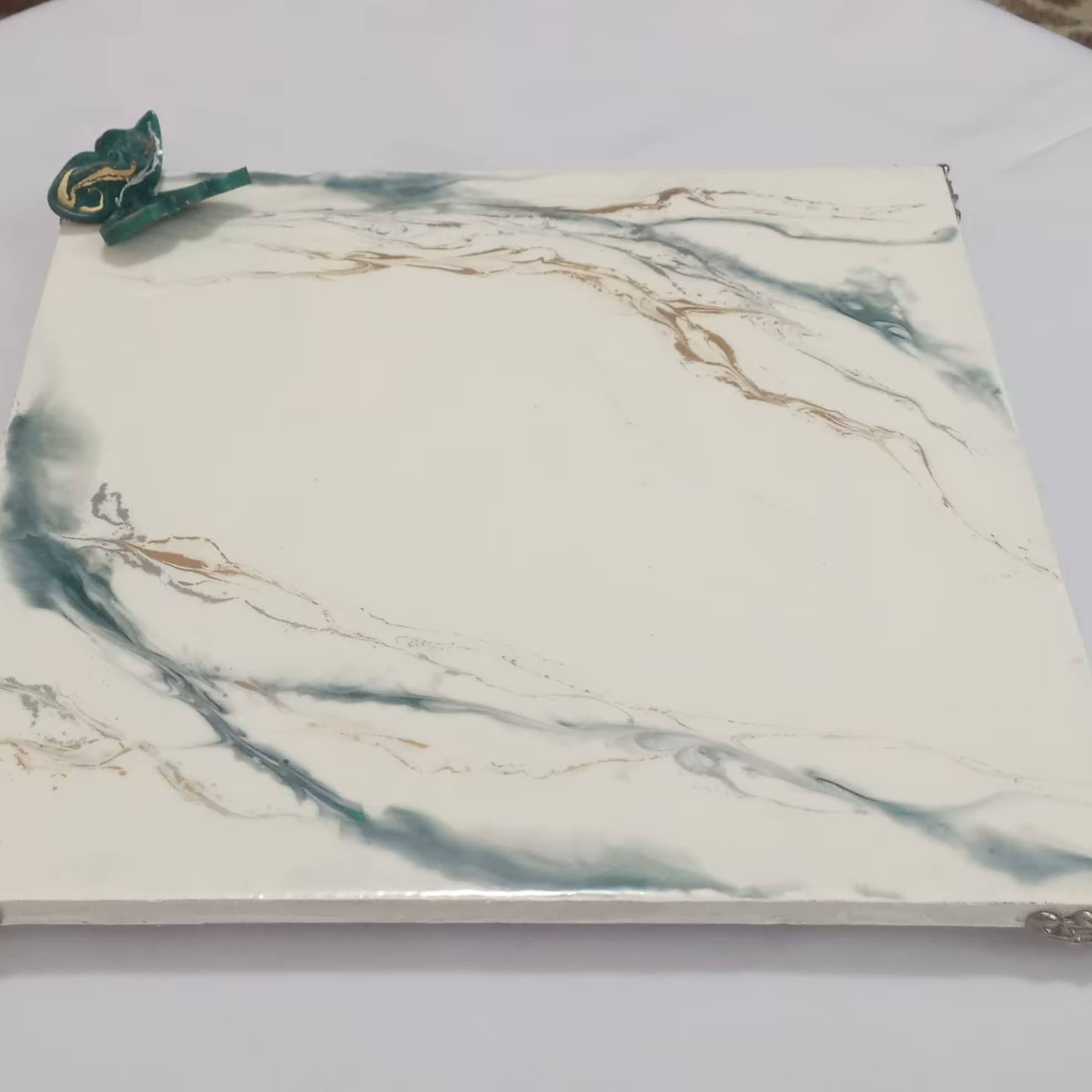 سینی سرو چوب و رزین طرح ماربل بسیار شیک