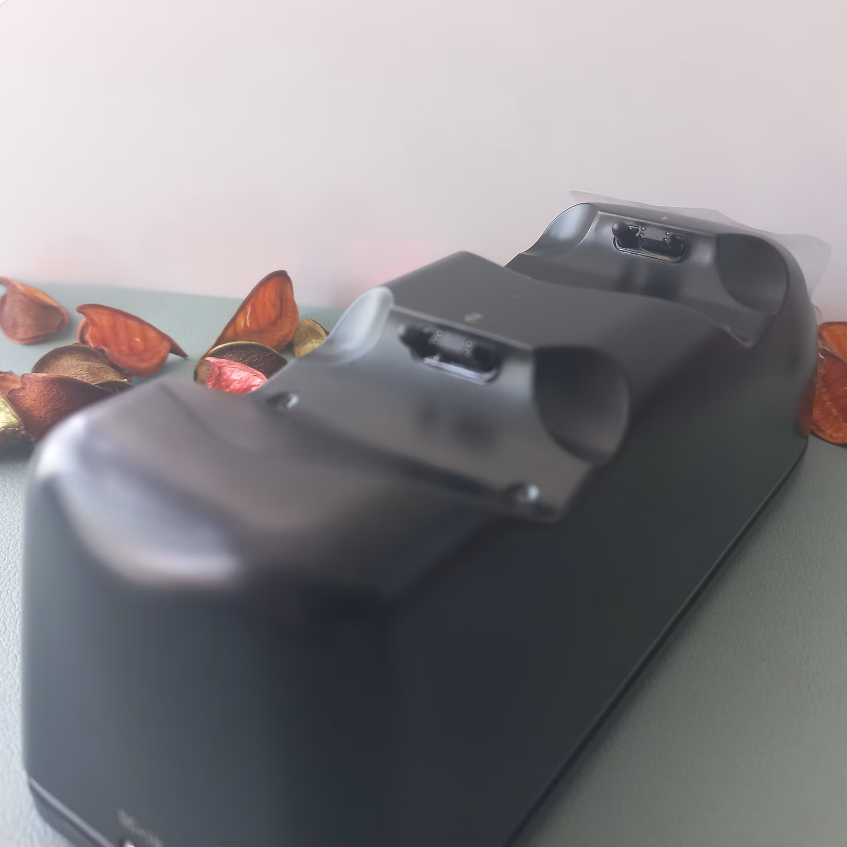 شارژر دسته ی ps4 و slim و pro