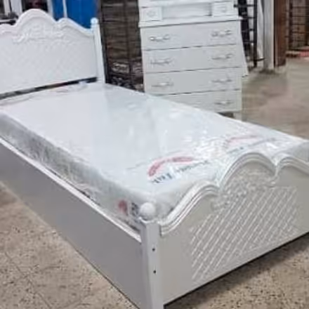 تخت دونفره 160 در 2000 رویال - طرح وکیوم3