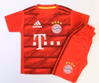 تیشرت و شلوارک تیم بایرن مونیخ vachyoon