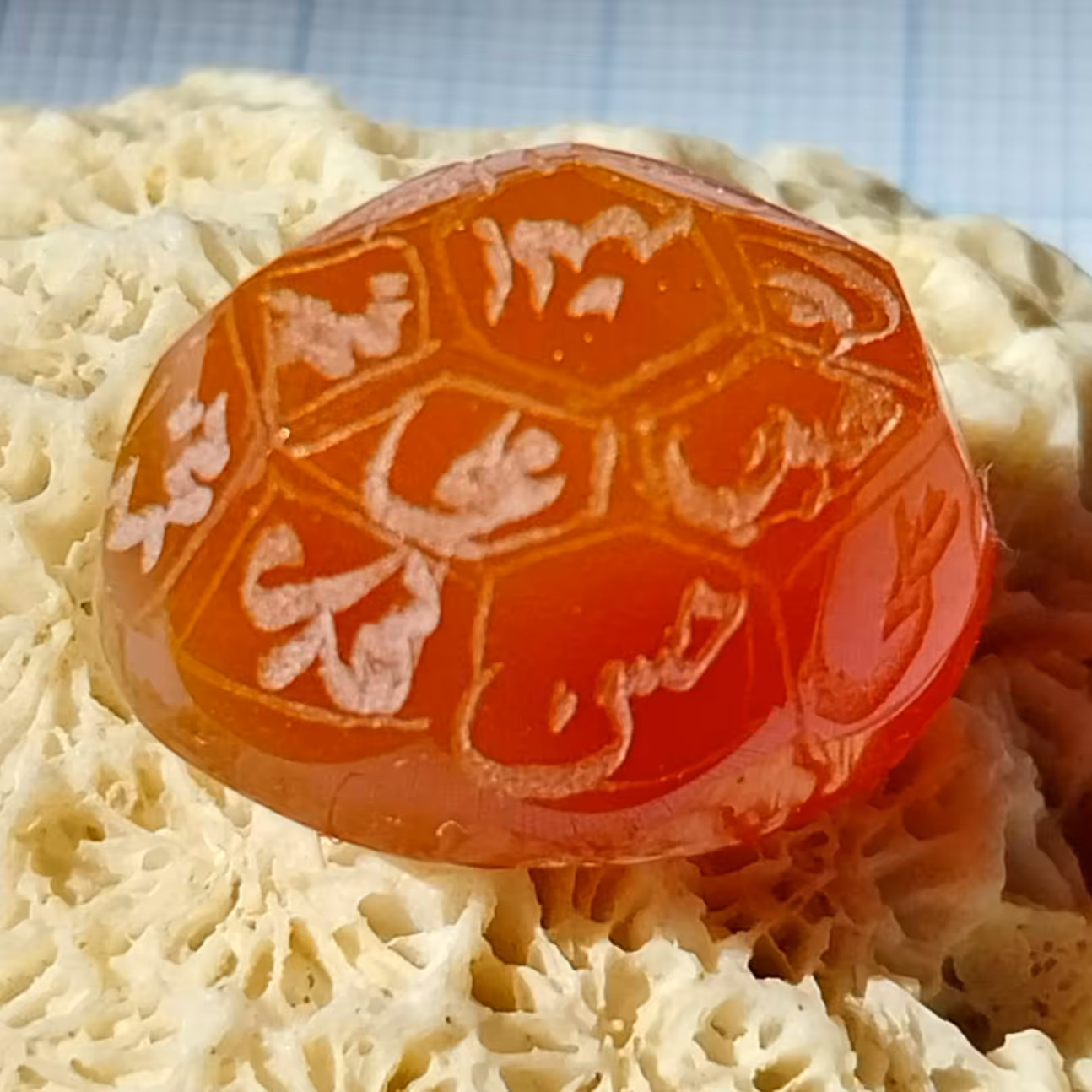 نگین عقیق خطی 14معصوم بینظیر و ناب