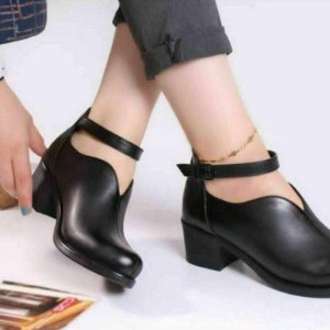 کفش رکابدار پاشنه دار