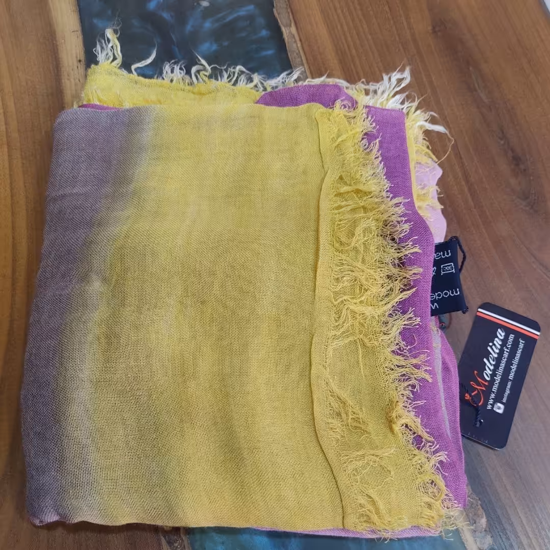 روسری‌ نخی طیفی 