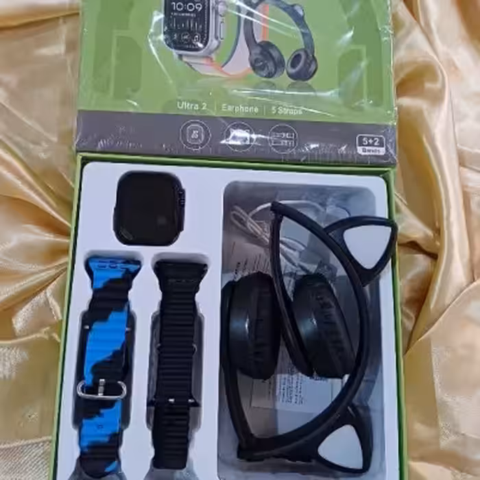 پک هدیه ساعت هوشمند و هدفون بلوتوثی دارای 5 عدد بند مدل TK702