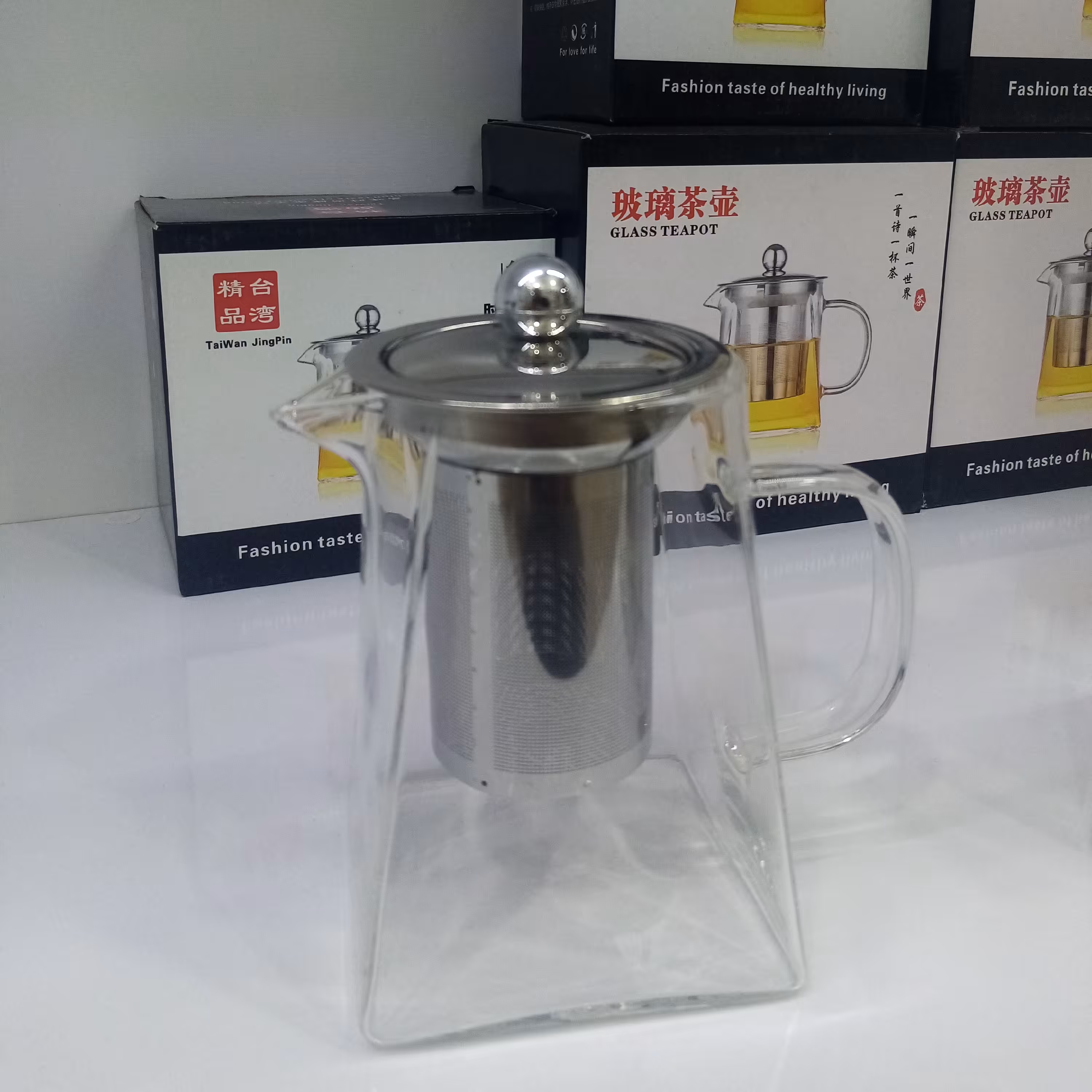 قوری پیرکس کف مربع صافی دار 750میلی