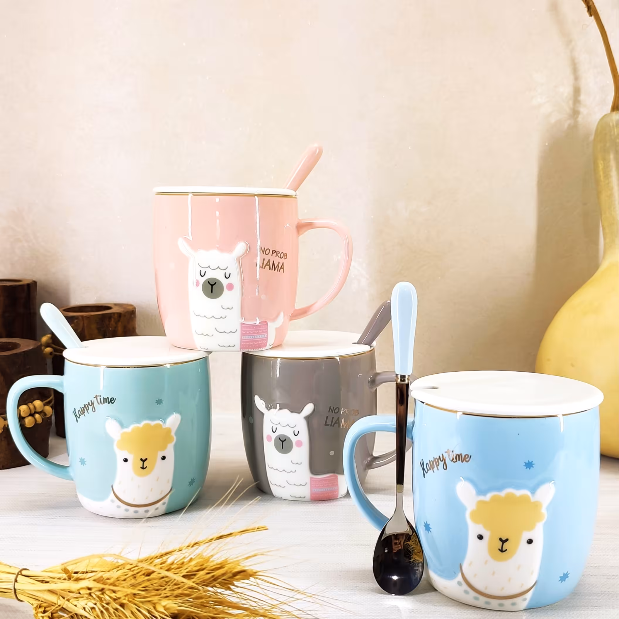 ماگ سرامیکی طرح شتر برجسته قاشق دار