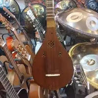 سه تار مفاخری سوخته کاری شده به همراه دفتر نت