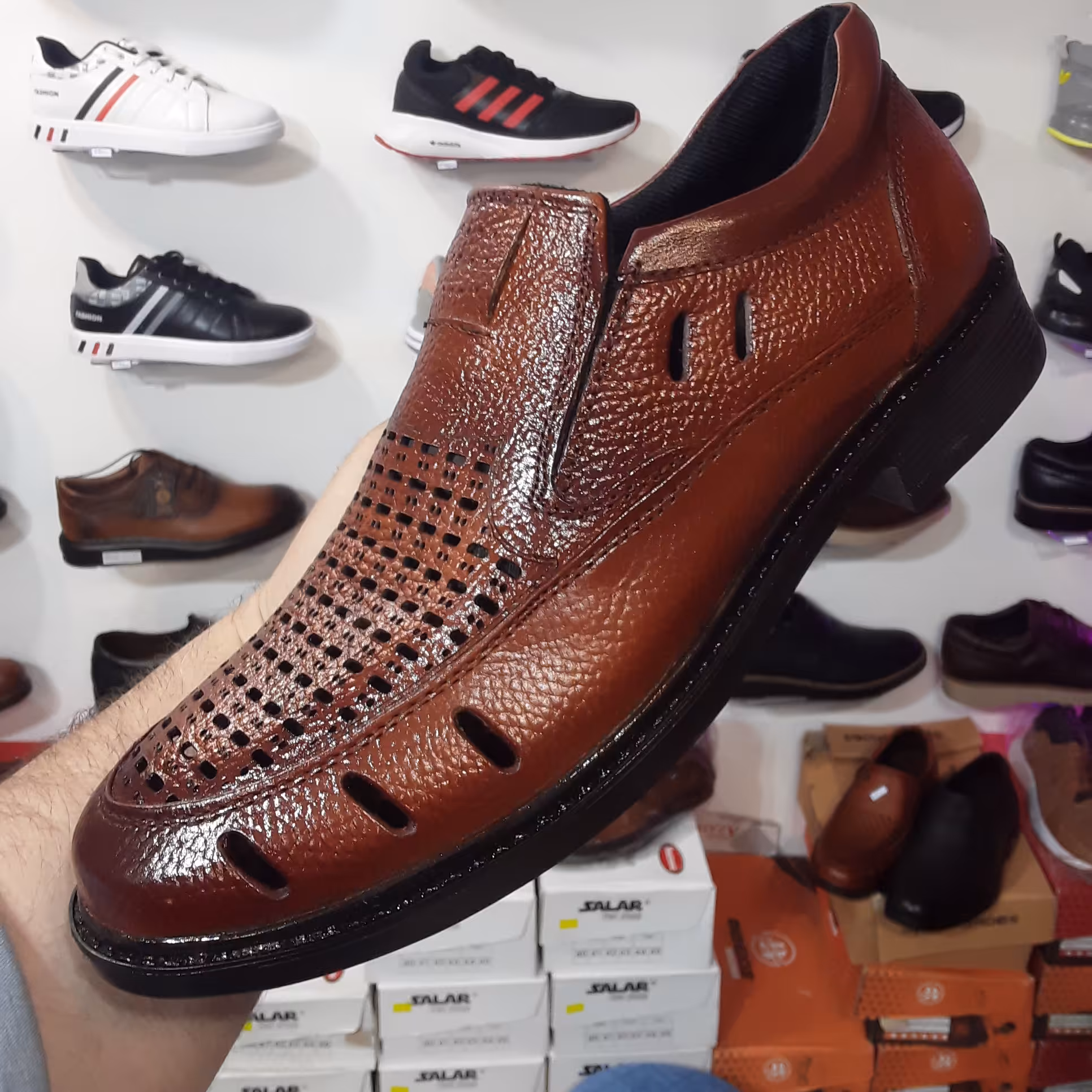 کفش چرم طبیعی تبریز 