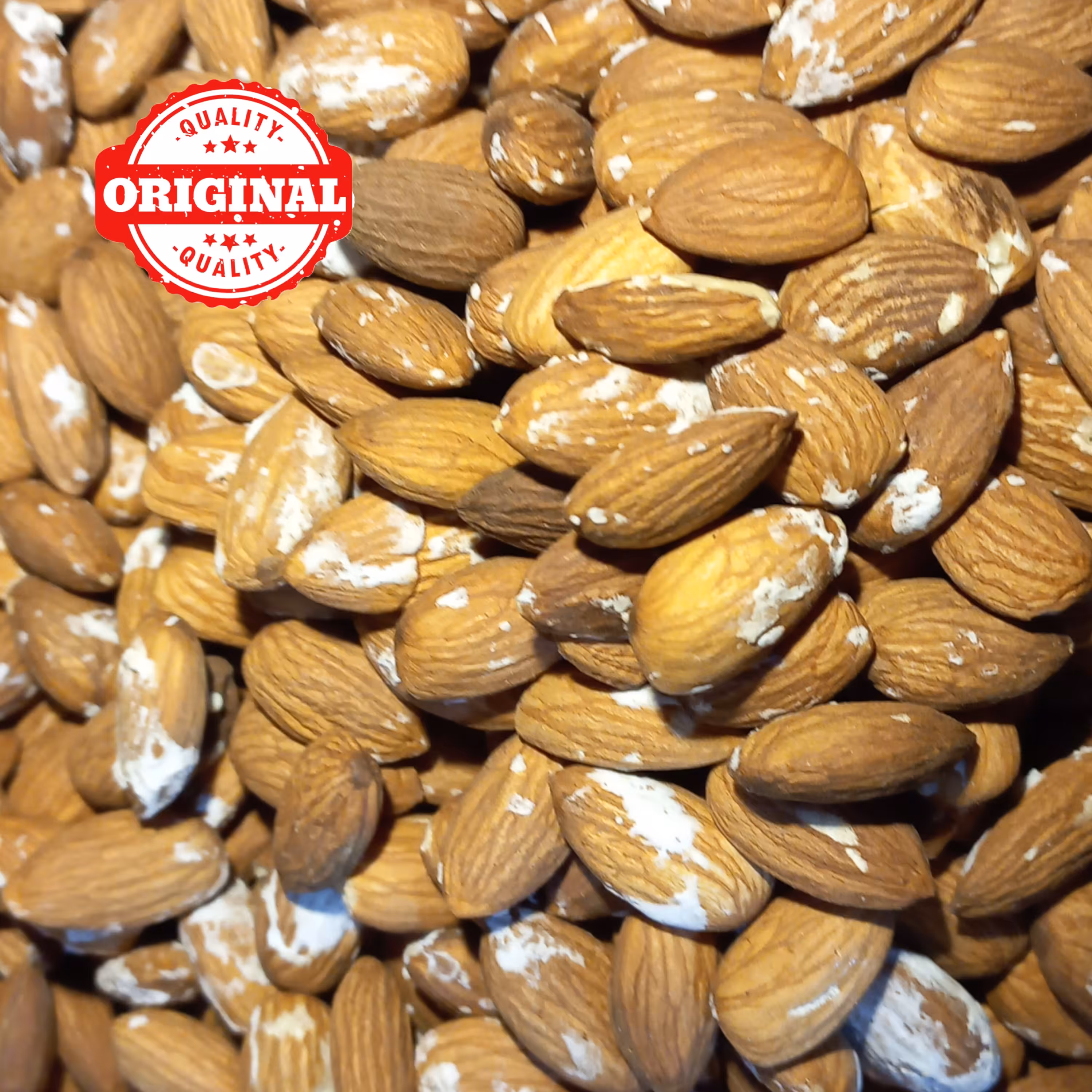 مغز بادام خارجی