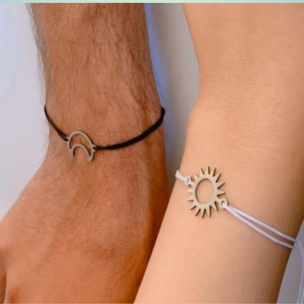 دستبند جفتی ماه و خورشید
