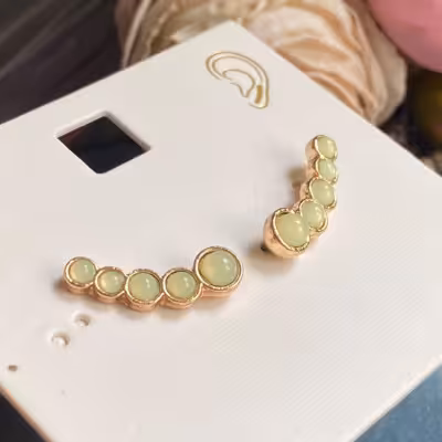 گوشواره زنانه مجلسی وارداتی بینظیر برای کادو تولد