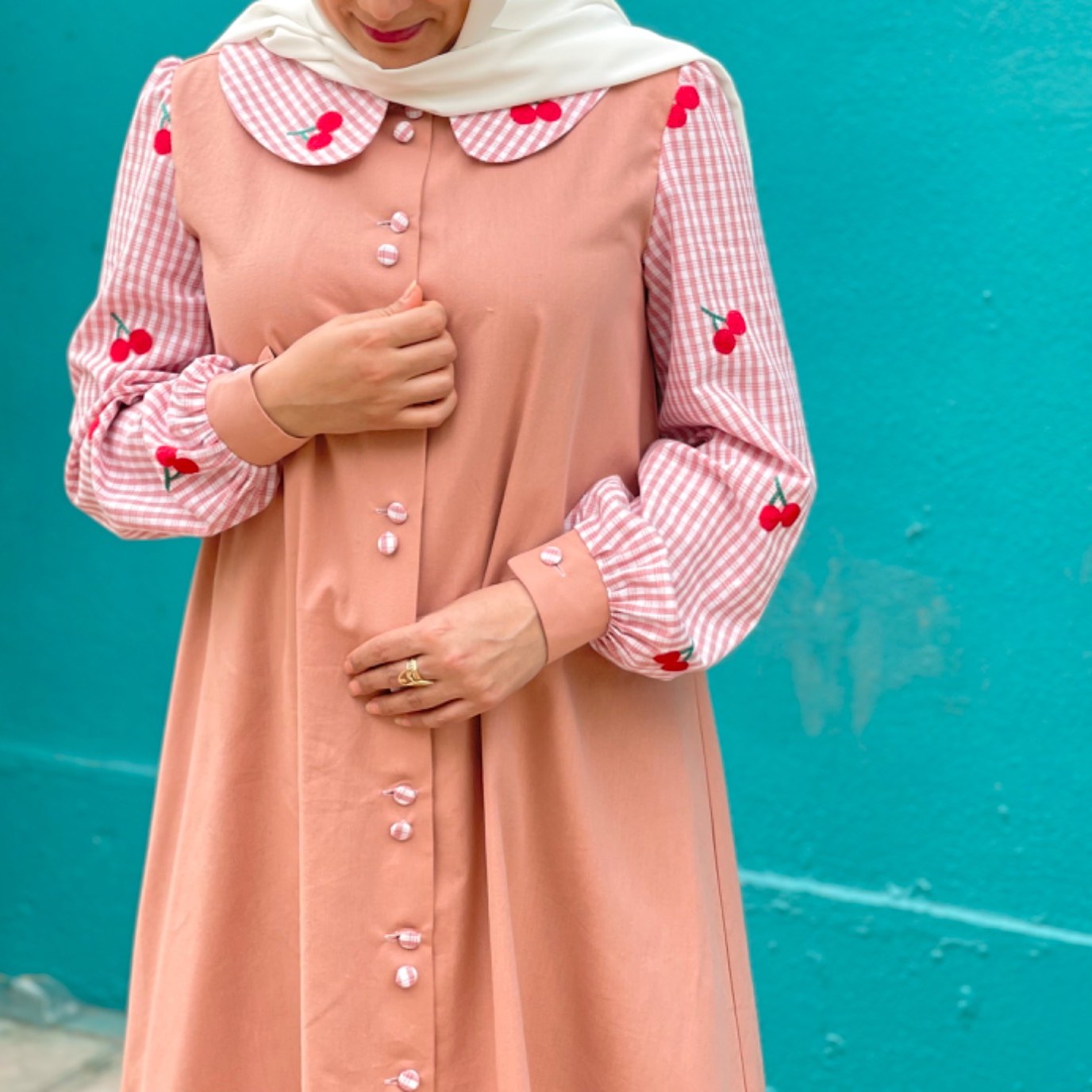مانتو آلبالویی