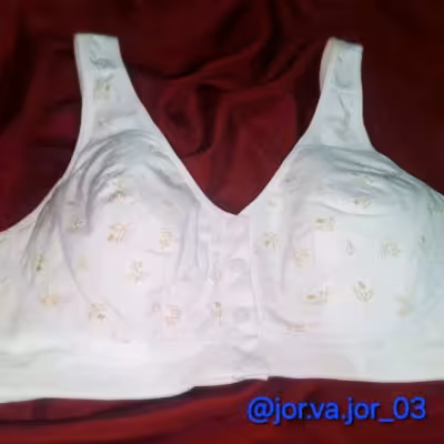 کراپ جلو دکمه دار