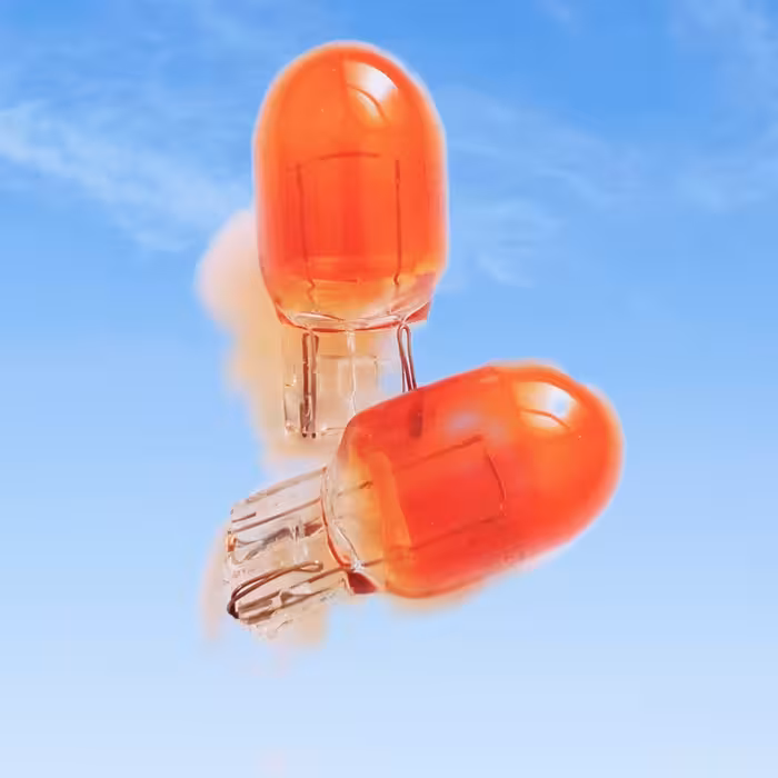 لامپ خودرو  مزدایی نارنجی (تی20) ولتاژ کار12ولت بسته 10 عددی.