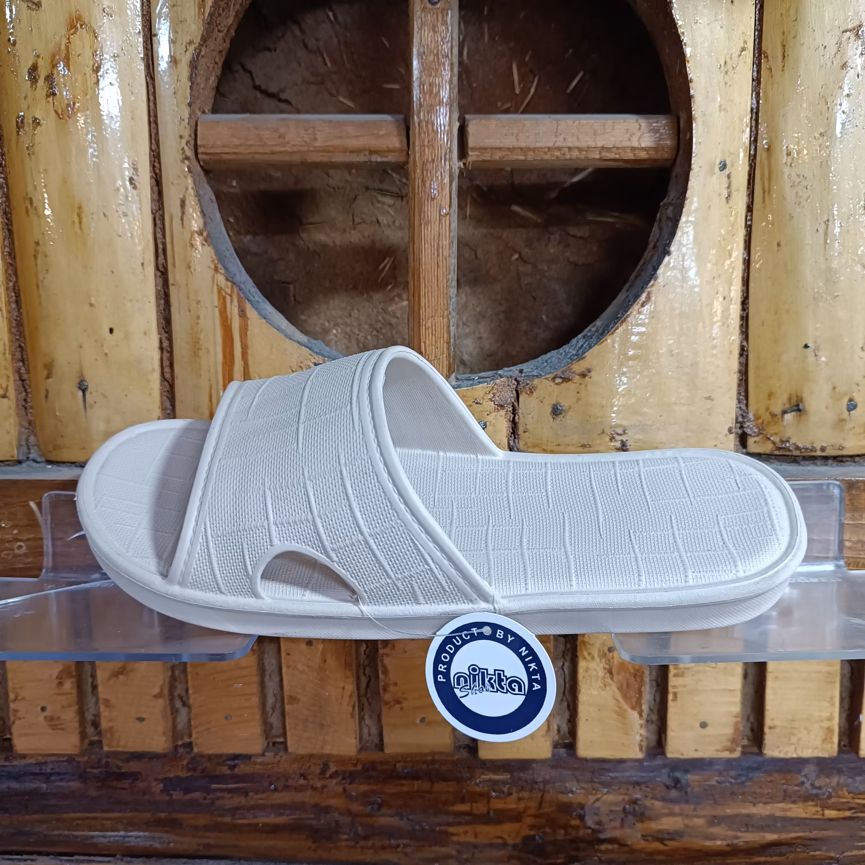 دمپایی نیکتا سرویسی مدل M148  مخصوص حمام و سرویس بهداشتی