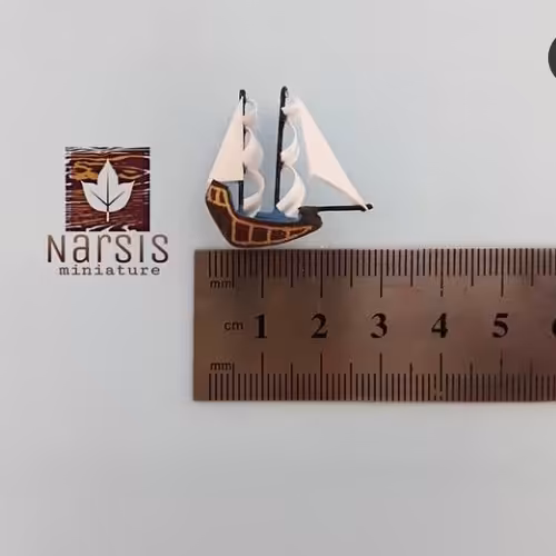 کشتی مینیاتوری دو سانتی